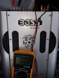 Boss BA-2900 - Brak sygnału na kanałach, dioda Power świeci, wentylator działa