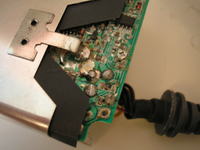 Xbox 360 - wywala korki. Wtyczka na płycie i na zasilaczu ma przejścia.