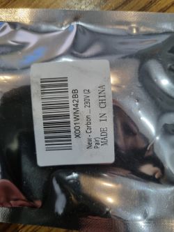 Opakowanie z etykietą Made in China dla szczotek węglowych