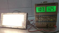 Naświetlacz 12V z aliexpress - nie polecam