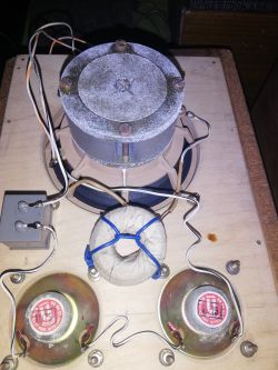 Proszę o pomoc w identyfikacji kolumn głośnikowych