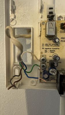 Proel PC512 intercom circuit board with visible wiring and connected cables