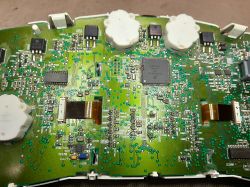 Ford Galaxy Mk3 2007 - Wymiana licznika i obecność immobilizera w zegarach