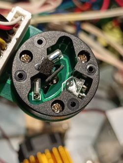 Laserworld cs-1000 RGB świeci, ale nie działa silniczek