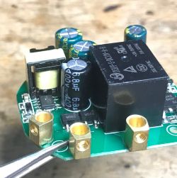 [ESP8285] Włącznik światła WiFi LED master z ukrytą (i darmową?) funkcją RF433