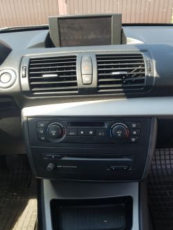BMW E87 problem z Nawigacją - Aktualizacja Map, brak odczytu płyt. BMW E87 problem z Nawigacją - Aktualizacja Map, brak odczytu płyt.