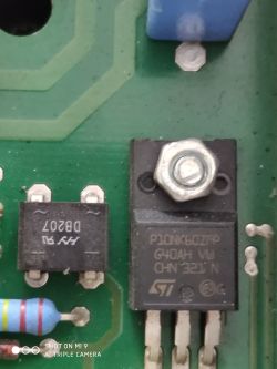 Welches ist das Anzeigemodell des Tech ST-480 Controllers?
