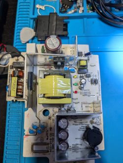 Makita DC18RD Dual Charger Overvoltage Repair: 47V Output Issue and CHG Reg Line Debug