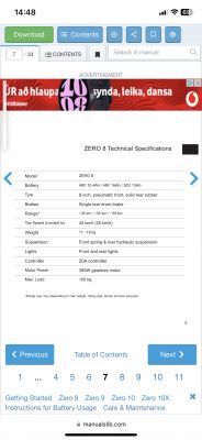 Ekran z danymi technicznymi hulajnogi elektrycznej Zero 8.