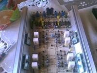 zakłocenia słyszane na wzmacniaczu