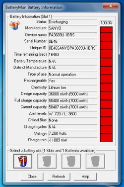 Zrzut ekranu programu BatteryMon pokazujący szczegóły baterii laptopa, w tym pojemność, producenta i status rozładowywania.