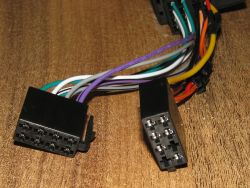 Touran 2.0 FSI - Radio z Androidem nie włącza się z kluczykiem