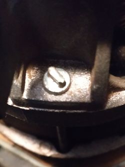 Strange Tri-Point Screw: Unscrewing Techniques for Unusual 3-Recessed Head Screws