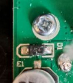 Inna - Nie działająca używana zabawka dziecka: poszukiwana pomoc w naprawie i identyfikacji kabla