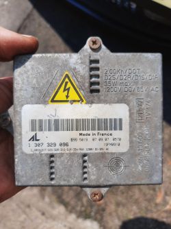 Alfa Romeo GT - Xenony nie działają po wymianie żarnika i czyszczeniu przetwornicy AL