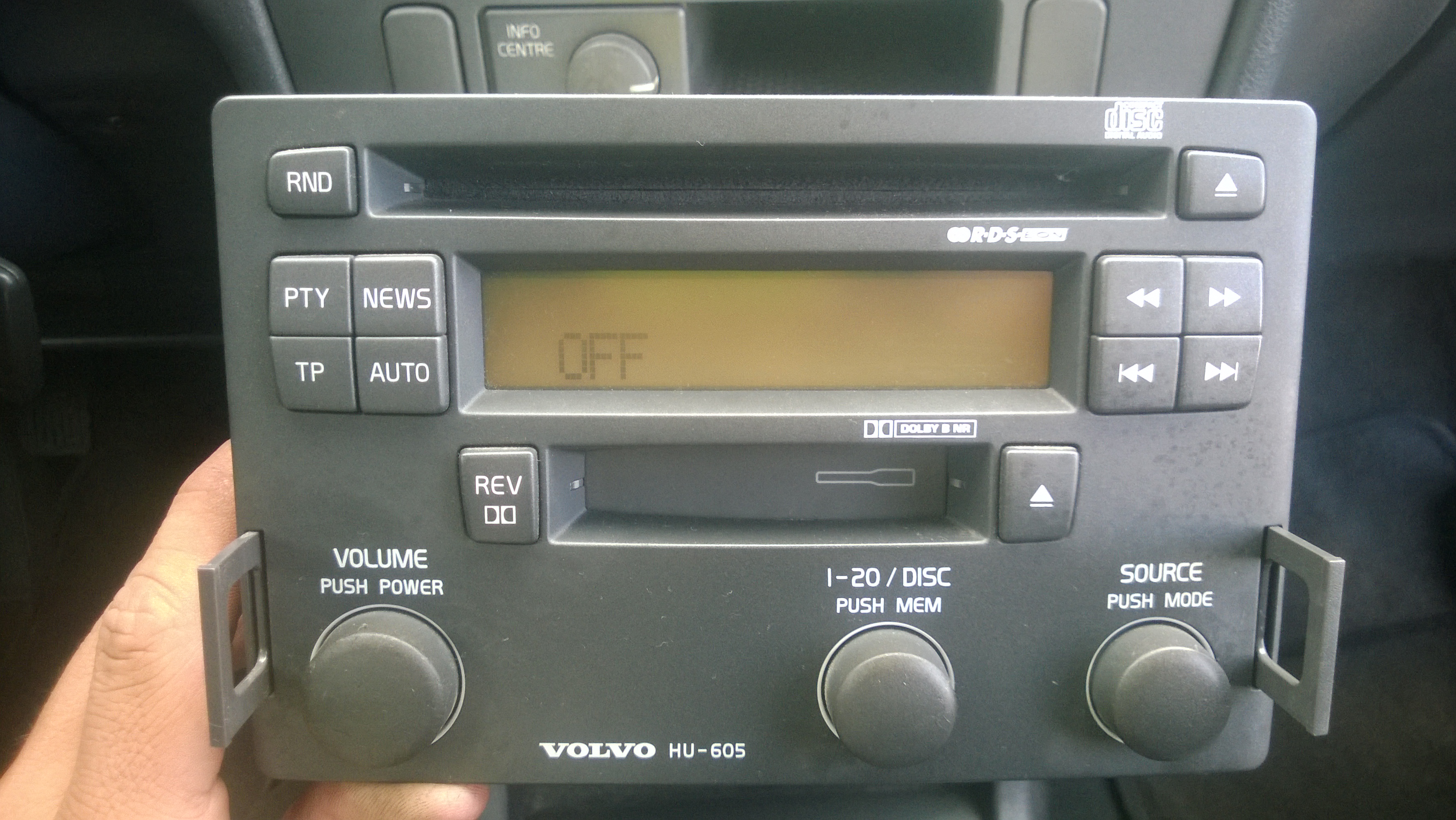 Radio Volvo Hu-605 - Uruchomienie Radia - Elektroda.pl