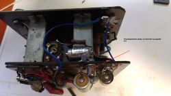 Naprawa pastucha Widonia - identyfikacja nieznanego elementu z oderwanym drucikiem