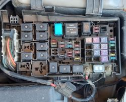 MAZDA 6 I brak kierunków tył - brak tylnych kierunkowskazów i przeciwmgielnego, Mazda 6 I moduł haka