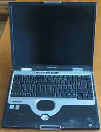 Compaq Presario 2800 uszkodzenie matrycy. Czy można zastosować inną matryce? Compaq Presario 2800 uszkodzenie matrycy. Czy można zastosować inną matryce?