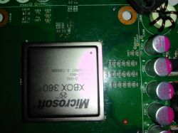 Xbox 360 Slim - Jaki opór na kondensatorach linii zasilania xcgpu?