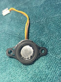 HB UH1100B - Jaką membranę piezoelektryczną kupić i jak ją wymienić?