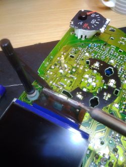 Fotorelacja- wymiana wyświetlacza licznika Audi A4 B5 99'VDO