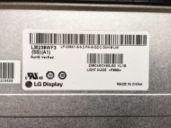 LG23EA63V - Różowy odcień obrazu monitora IPS i pionowa linia