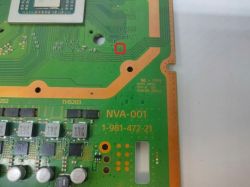 Identyfikacja brakującego elementu w konsoli PS4 Pro CUH-7016B, płyta NVA-001