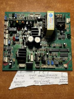 Płytka PCB z oznaczeniami funkcji elementów: silnik, cewka gaz, kontrolka, przyciski i potencjometr.