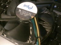 Jak podłączyć wiatrak Intel 12V DC z 2010 r. na biurko? Szczegóły kabli