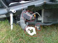 Citroen C3 - co to za kable?