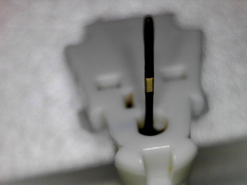 Nahaufnahme des Libre 2 Sensors und Applikators Nahaufnahme des Libre 2 Sensors mit Applikator zur Glukoseüberwachung.