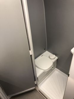 Kamperkiem na Fazie! Budowa Kampera DIY. Kamperkiem na Fazie! Budowa Kampera DIY.