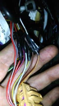 Audi A4 B5 1.6 Sedan - Zamek centralny nie zamyka drzwi