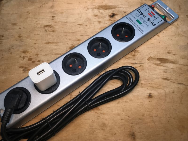 Will the new GPT-Image 2 generate an electronic circuit diagram? Comparison with Nano Banana 2