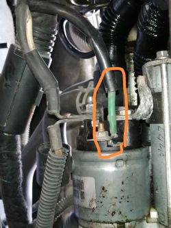 Peugeot 206 2006r 1.4 hdi Spalone ECU/ brak napiecia świateł mijania/nie odpala