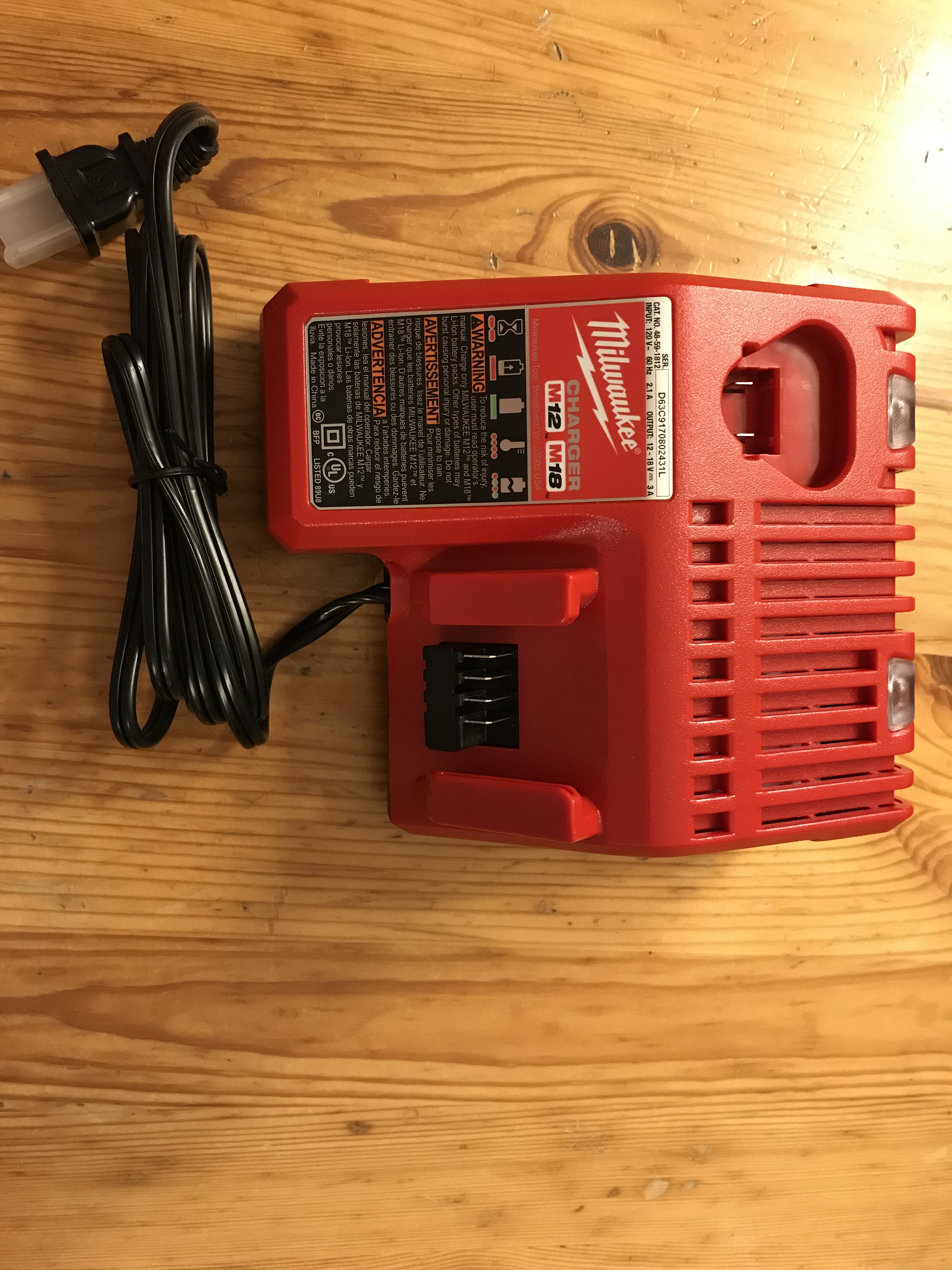 Solved] Milwaukiee M12 M18 USA charger conversion to EU, 110V to 220V