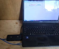 Tani 7-portowy HUB USB 2.0 - test z 7 urządzeniami, teardown, wnętrze Tani 7-portowy HUB USB 2.0 - test z 7 urządzeniami, teardown, wnętrze