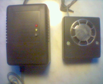 Głośnik do MP3 + ładowarka