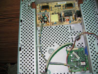 Problem z monitorem LG L1710S - białe linie.