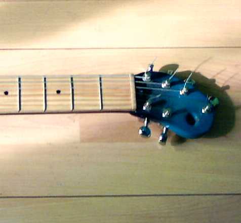 "Becky", gitara elektryczna własnego projektu. "Becky", gitara elektryczna własnego projektu.