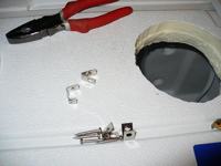 Radio stereo w lodówce turystycznej