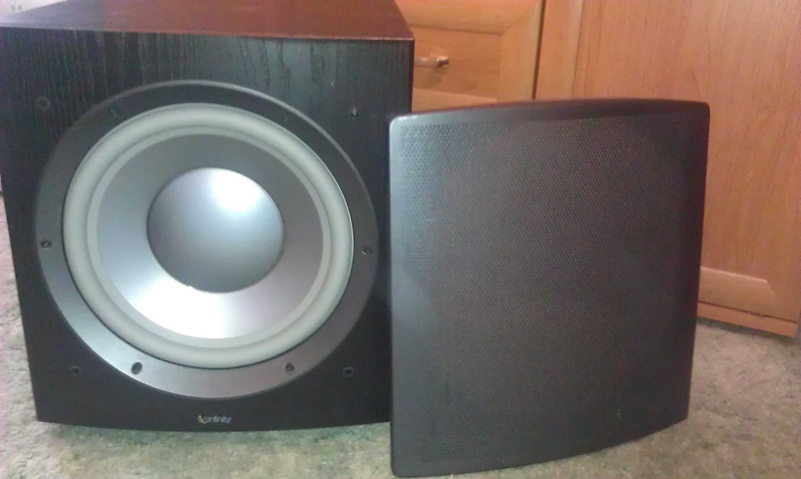 [Sprzedam] Infinity sw 12+ technics su-v570+akai cd-37+2 kolumny magnat ...