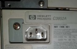HP LaserJet 5N - Słabe blade wydruki ze smugami-przyczyna.Ile stron wydrukowano?