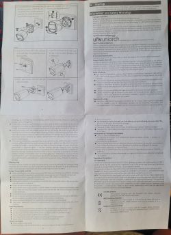 Instrukcja instalacji i ostrzeżenia dotyczące kamery univuniarch z ilustracjami montażu.