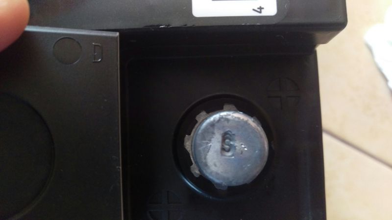 Jak odczytać datę produkcji akumulatora Moll M3 Plus 110Ah 900A EN?