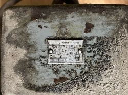 Identyfikacja silnika elektrycznego – tabliczka znamionowa, masa ok. 30-40 kg