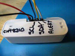 CHT8310 Sensor Modification Modified temperature sensor with pin labels on the casing.