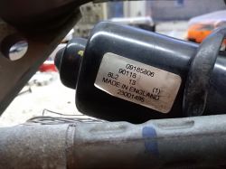 Naprawa czasowej pracy wycieraczek w Oplu Vectra C - zdjęcia krok po kroku