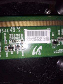 Tv Identification du composant Q3 marqué 028 sur carte 320codesigns4lv0.2 TV Philips 32PFL2807H/12